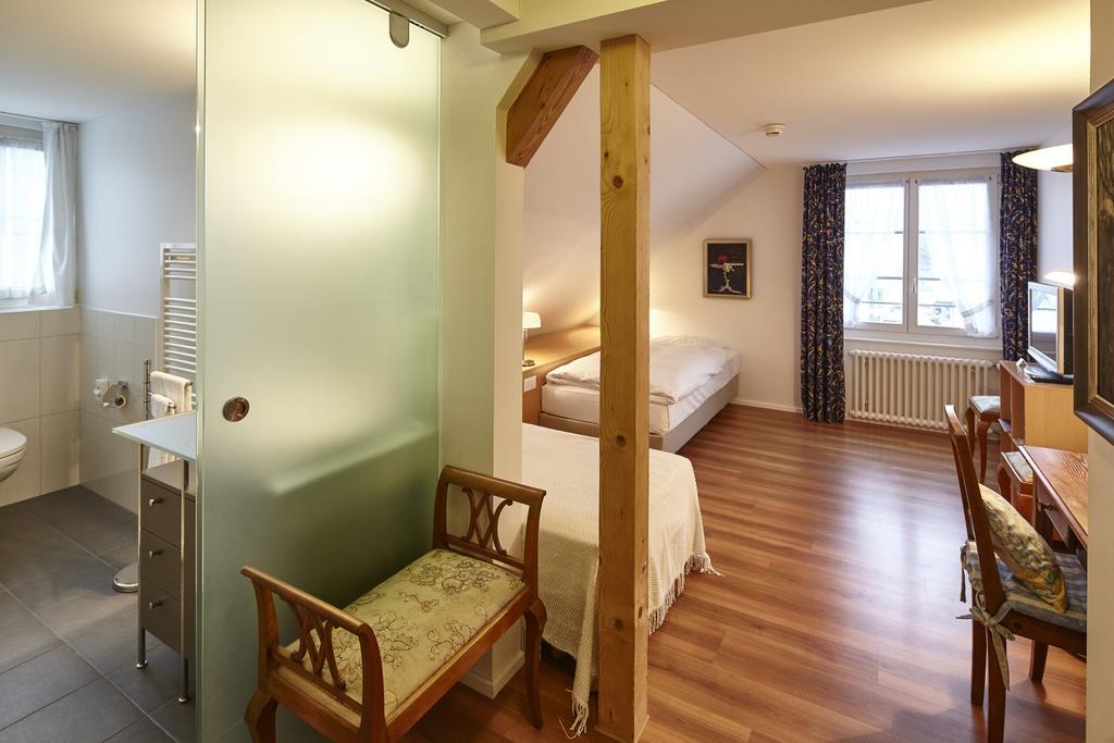 Landgasthof Hotel Roessli Ebikon Oda fotoğraf