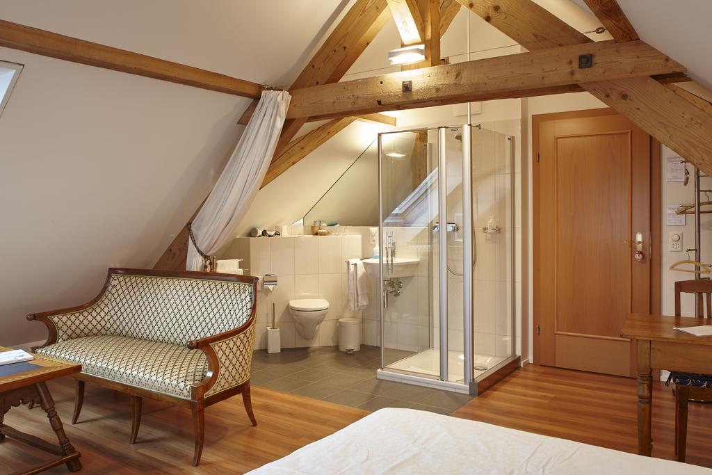 Landgasthof Hotel Roessli Ebikon Oda fotoğraf
